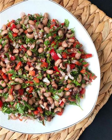 Kuru Börülce Salatası